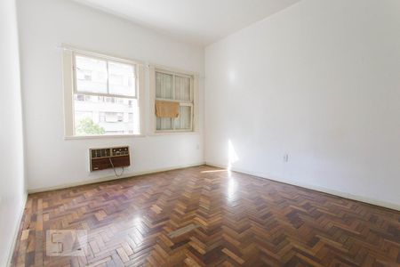 Suíte de apartamento para alugar com 1 quarto, 42m² em Centro Histórico, Porto Alegre