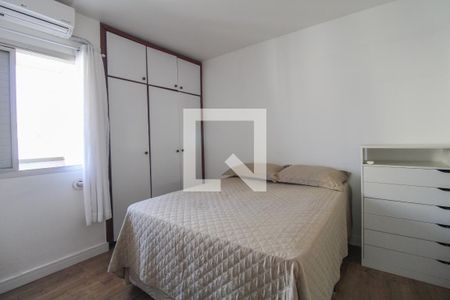 Quarto  de apartamento à venda com 1 quarto, 54m² em Bosque, Campinas