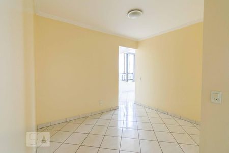 Sala de apartamento para alugar com 2 quartos, 55m² em Taguatinga Sul (taguatinga), Brasília