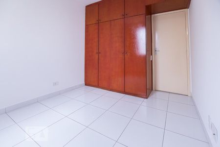 Quarto 1 de apartamento para alugar com 2 quartos, 50m² em Barra Funda, São Paulo