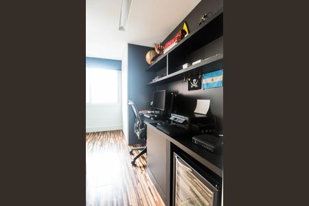 Suíte 1 de apartamento à venda com 2 quartos, 150m² em Chácara das Pedras, Porto Alegre