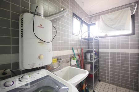 Apartamento para alugar com 100m², 2 quartos e 2 vagas Apartamento para alugar com 100m², 2 quartos e 2 vagasÁrea de serviço