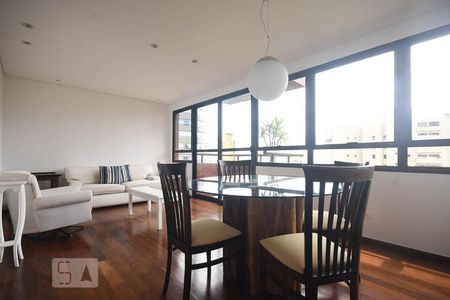 Sala de apartamento para alugar com 2 quartos, 100m² em Jardim Londrina, São Paulo