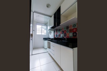 Cozinha de apartamento à venda com 2 quartos, 56m² em Teresópolis, Porto Alegre