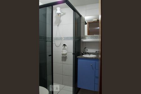 BANHEIRO de apartamento para alugar com 2 quartos, 45m² em Vila Portugal, São Paulo