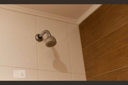 Detalhe chuveiro do banheiro social de apartamento para alugar com 2 quartos, 84m² em Gávea, Rio de Janeiro