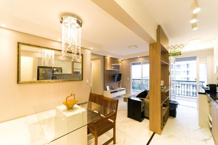 Apartamento de apartamento para alugar com 2 quartos, 68m² em Campo Belo, São Paulo