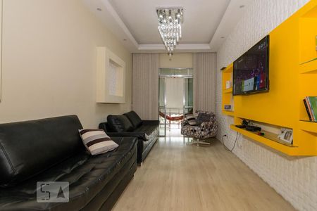 Sala de apartamento à venda com 2 quartos, 70m² em Penha, Rio de Janeiro