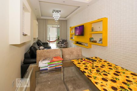 Sala de apartamento à venda com 2 quartos, 70m² em Penha, Rio de Janeiro