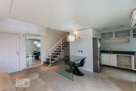 Apartamento para alugar com 1 quarto, 70m² em Moema, São Paulo