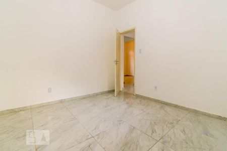 Quarto 1 de casa para alugar com 2 quartos, 60m² em Olaria, Rio de Janeiro