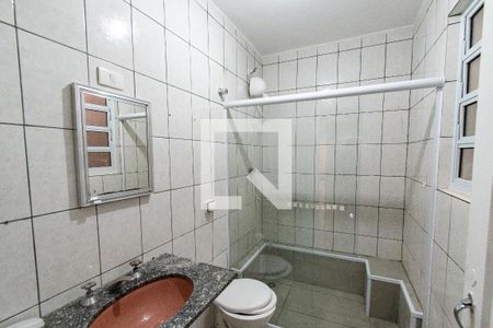 Casa à venda com 60m², 2 quartos e sem vaga Casa à venda com 60m², 2 quartos e sem vagaBanheiro