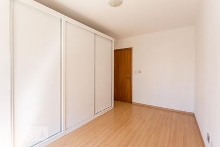 Quarto  de apartamento à venda com 2 quartos, 98m² em Jardim Lindóia, Porto Alegre