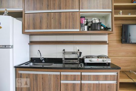 Cozinha de kitnet/studio para alugar com 1 quarto, 35m² em Consolação, São Paulo