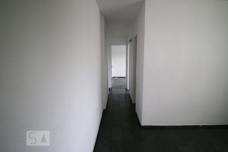 Corredor de apartamento à venda com 2 quartos, 60m² em Jacarepaguá, Rio de Janeiro