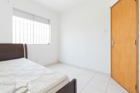 Quarto 1 de apartamento para alugar com 2 quartos, 55m² em Pirajá, Belo Horizonte