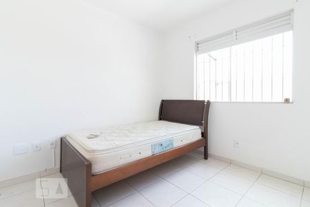 Quarto 1 de apartamento para alugar com 2 quartos, 55m² em Pirajá, Belo Horizonte
