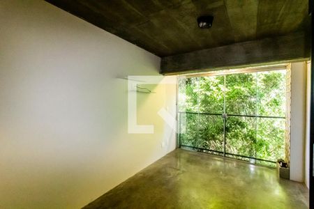 Studio Quarto de kitnet/studio para alugar com 1 quarto, 25m² em Vila Indiana, São Paulo