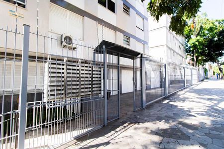 Fachada de apartamento para alugar com 1 quarto, 42m² em Partenon, Porto Alegre