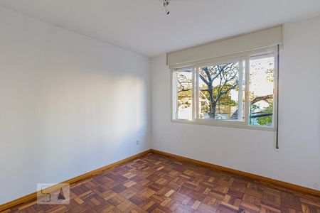 Quarto 1 de apartamento para alugar com 2 quartos, 78m² em Petrópolis, Porto Alegre