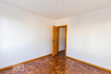 Quarto 1 de apartamento para alugar com 2 quartos, 78m² em Petrópolis, Porto Alegre