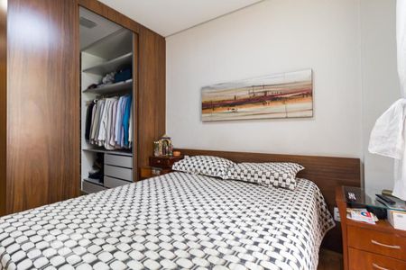 Suíte de apartamento à venda com 2 quartos, 100m² em Centro, Belo Horizonte