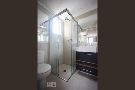 Banheiro suíte de apartamento à venda com 1 quarto, 62m² em Super Quadra Morumbi, São Paulo