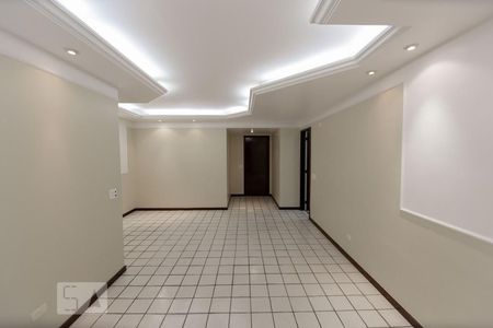 Sala de apartamento à venda com 5 quartos, 140m² em Barra da Tijuca, Rio de Janeiro