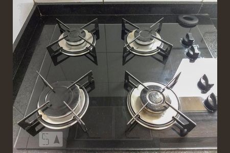 Cozinha de apartamento para alugar com 1 quarto, 50m² em Consolação, São Paulo