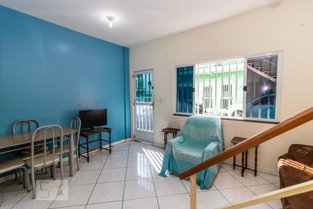 Sala de casa de condomínio à venda com 2 quartos, 64m² em Engenho Novo, Rio de Janeiro