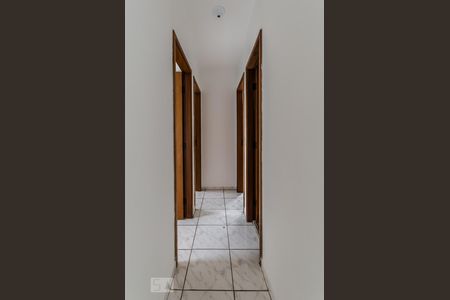 Corredor de apartamento à venda com 3 quartos, 75m² em Jaguaré, São Paulo
