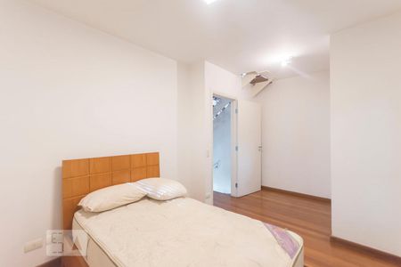 Suite 01 de casa à venda com 4 quartos, 258m² em Jardim Novo Mundo, São Paulo
