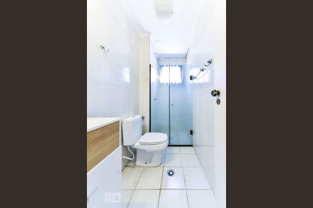 Banheiro de apartamento para alugar com 2 quartos, 67m² em Nova Petrópolis, São Bernardo do Campo