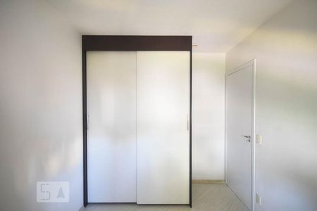 Quarto 1 de apartamento à venda com 2 quartos, 49m² em Jardim Pinheiros, São Paulo