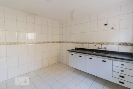 Cozinha de casa à venda com 2 quartos, 193m² em Vila Augusta, Guarulhos