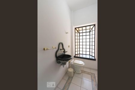 Lavabo de casa à venda com 4 quartos, 576m² em Jardim Marajoara, São Paulo