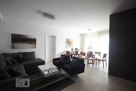 Apartamento para alugar com 150m², 4 quartos e 2 vagasSala