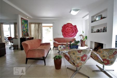 Sala de casa à venda com 4 quartos, 345m² em Vila Inah, São Paulo