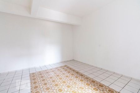 Quarto 2 de casa para alugar com 2 quartos, 90m² em Vila Canero, São Paulo