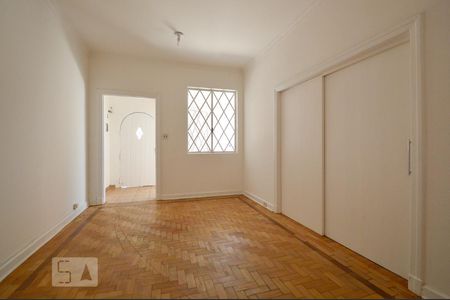 Sala de casa para alugar com 2 quartos, 100m² em Morro dos Ingleses, São Paulo