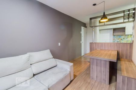 Sala de apartamento para alugar com 2 quartos, 50m² em Jardim Bela Vista, Guarulhos