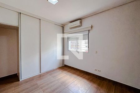 Quarto 1 - Suíte de casa à venda com 3 quartos, 220m² em Vila Dom Pedro I, São Paulo