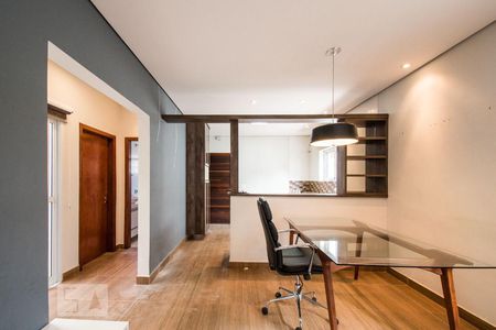 Sala de casa à venda com 2 quartos, 220m² em Vila Dom Pedro I, São Paulo