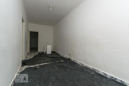 Sala de casa à venda com 2 quartos, 180m² em Chácara Inglesa, São Paulo