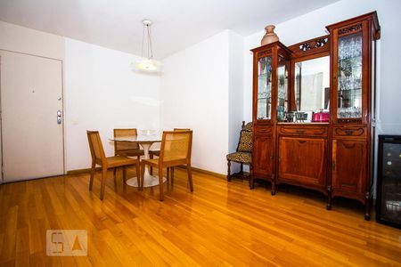 Sala de Jantar de apartamento à venda com 2 quartos, 95m² em Cosme Velho, Rio de Janeiro