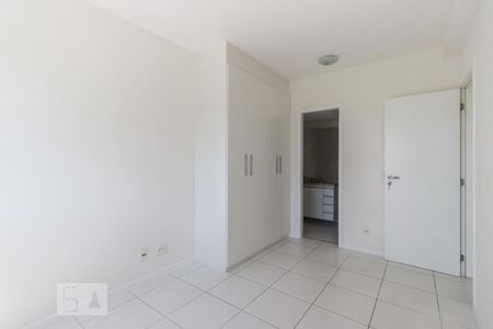 Suíte de apartamento à venda com 2 quartos, 75m² em Barra da Tijuca, Rio de Janeiro