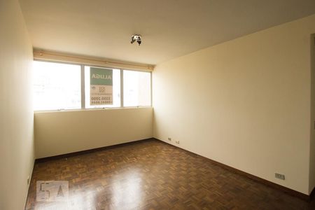 Sala de apartamento para alugar com 2 quartos, 55m² em Centro, Curitiba