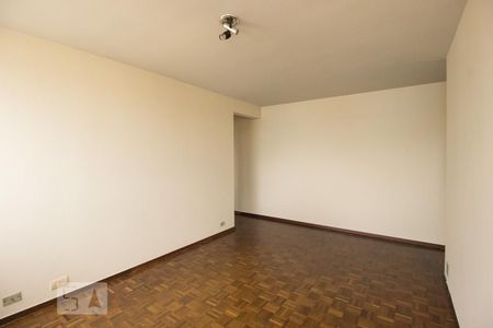 Sala de apartamento para alugar com 2 quartos, 55m² em Centro, Curitiba