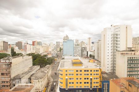 Quarto 1 - vista de apartamento para alugar com 2 quartos, 55m² em Centro, Curitiba