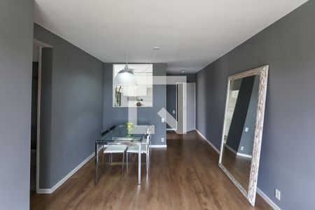 Sala de apartamento para alugar com 3 quartos, 80m² em Jardim Ampliação, São Paulo